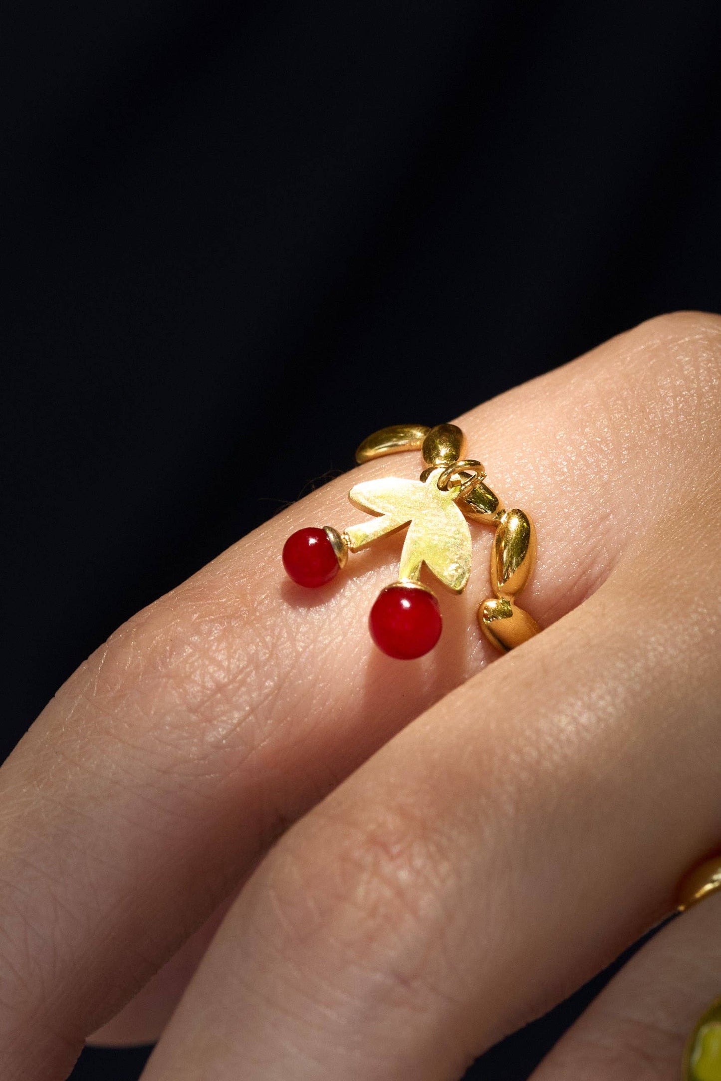Charm Ring Cherry - 18K Gold Plated