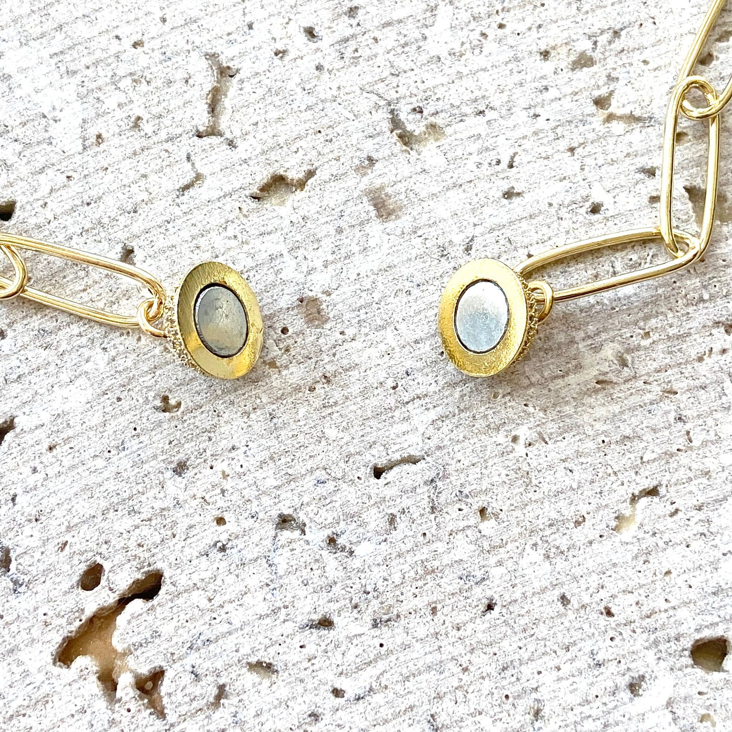 Paved Magnetic Clasp Chain Necklace