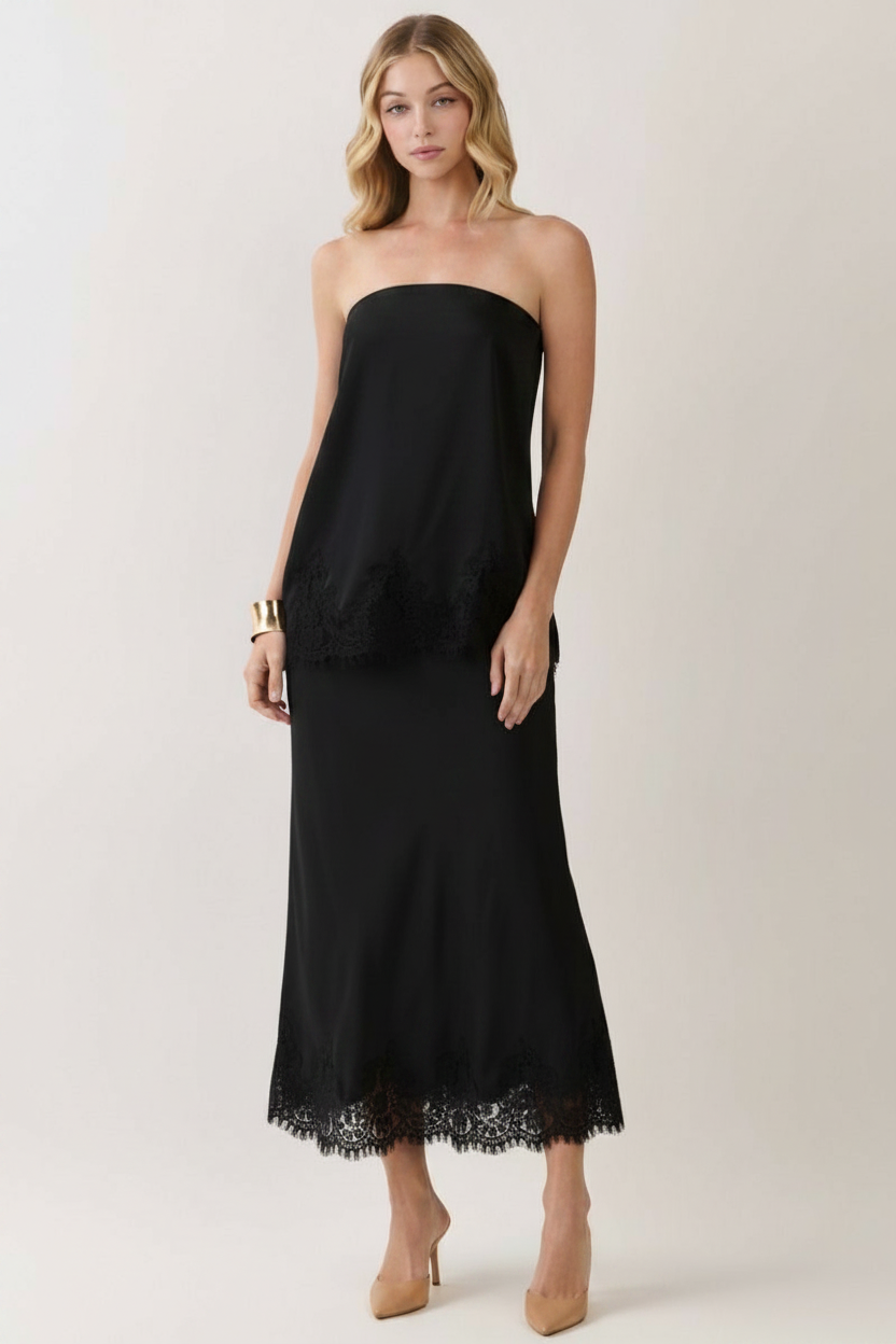 Lace Trim Relaxed Fit Strapless Top