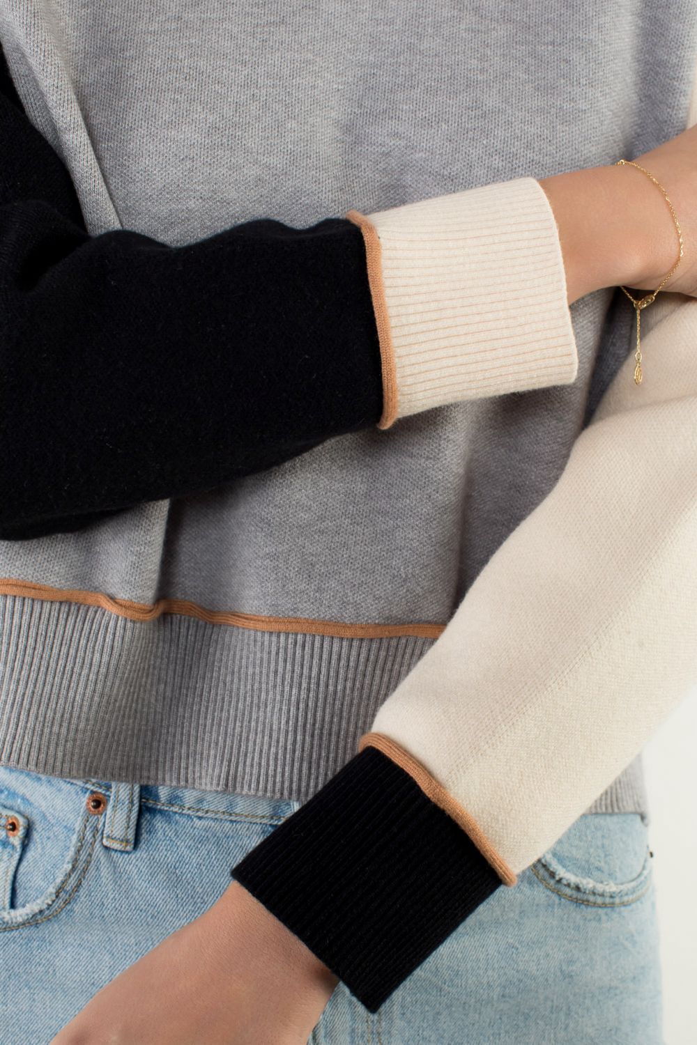 Color Blocked Sweater - Black