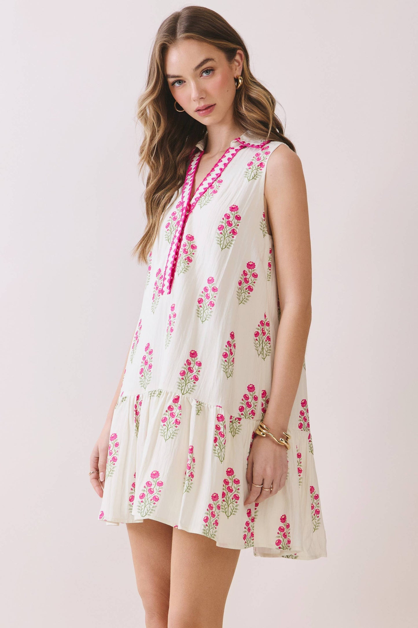 Floral Print Sleeveless Tiered Baby Doll Dress
