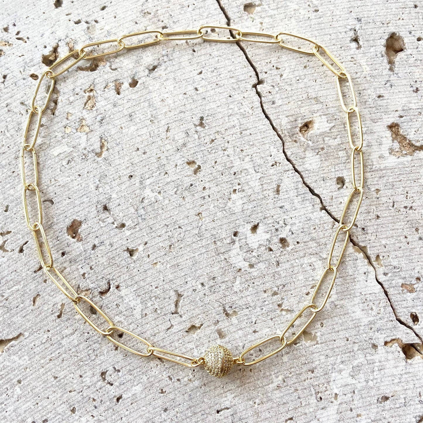Paved Magnetic Clasp Chain Necklace