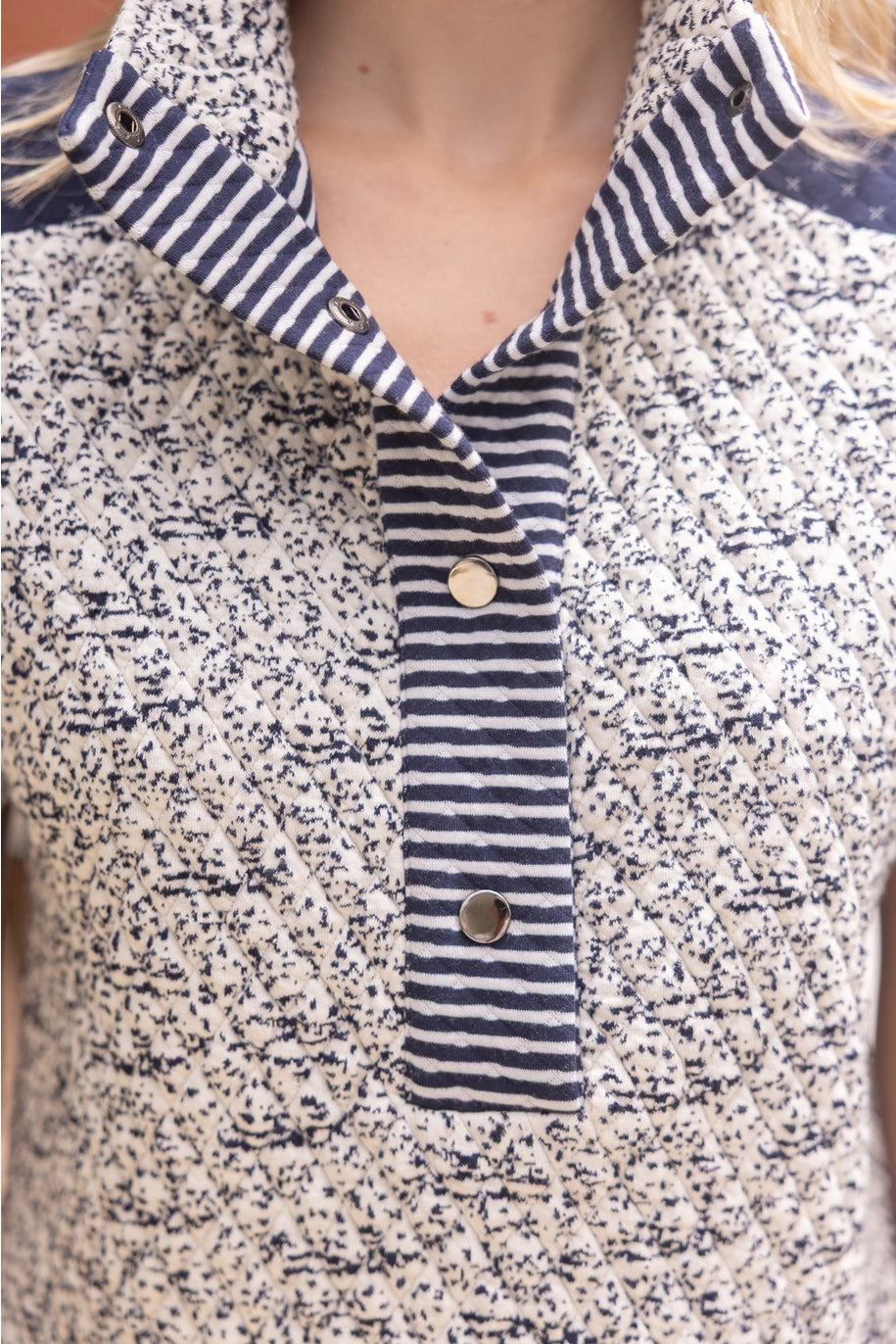 QUARTER SNAP QUILTED TOP