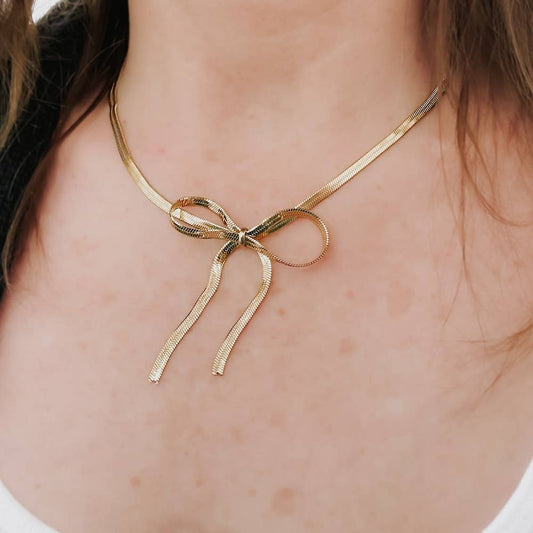 BLAIR BOW NECKLACE