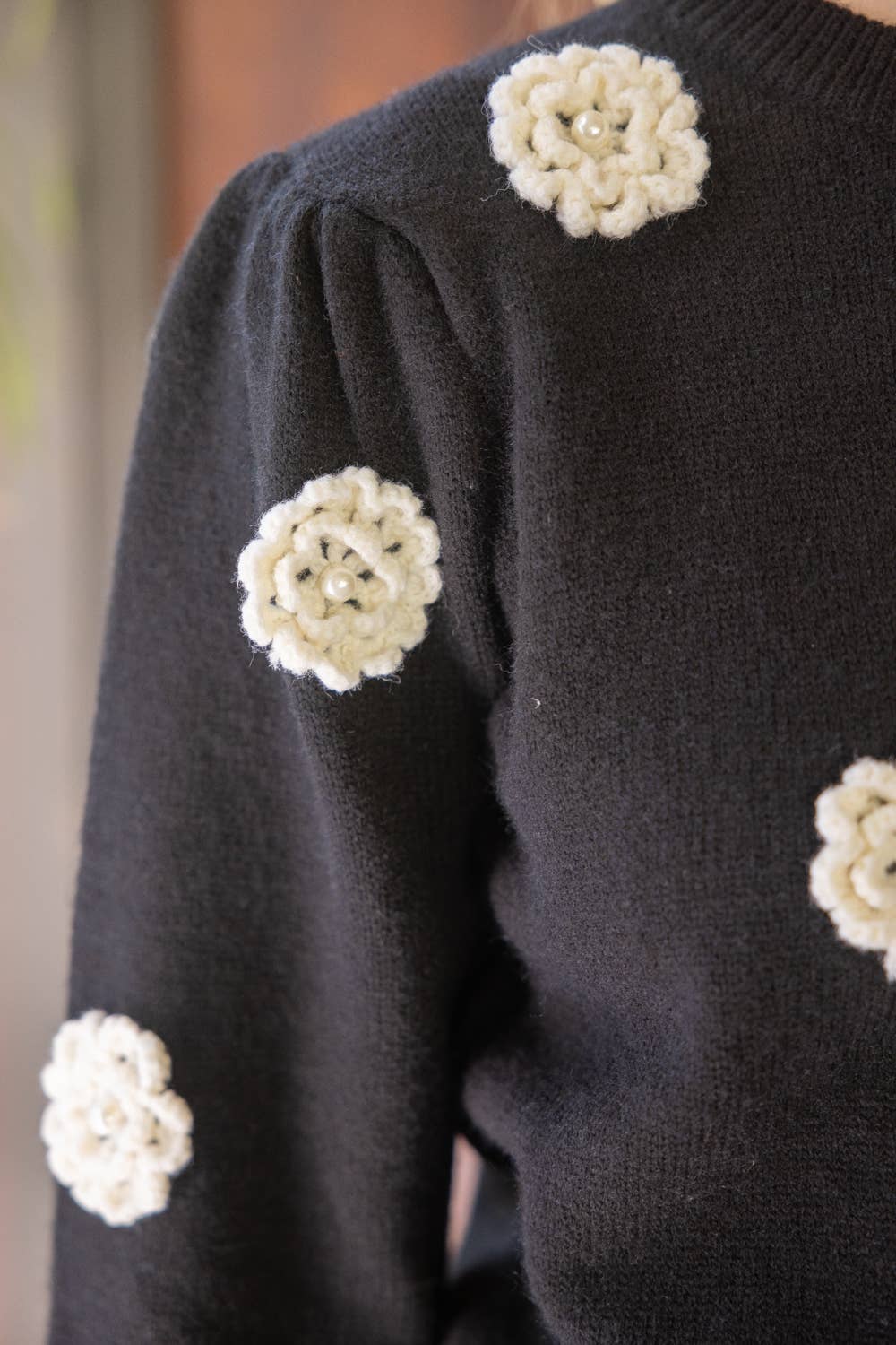 FLORAL EMBROIDERED PEARL DETAIL SWEATER