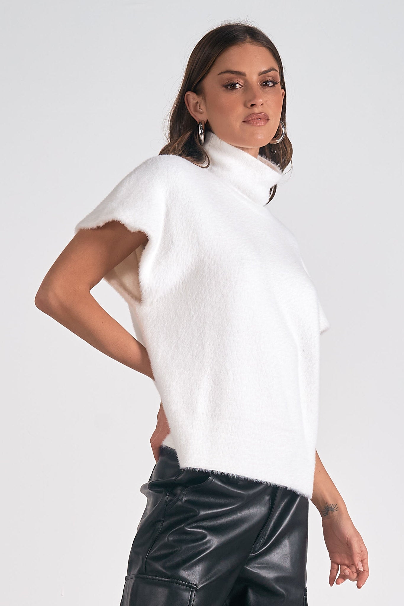 CAP SLEEVE TURTLENECK SWEATER