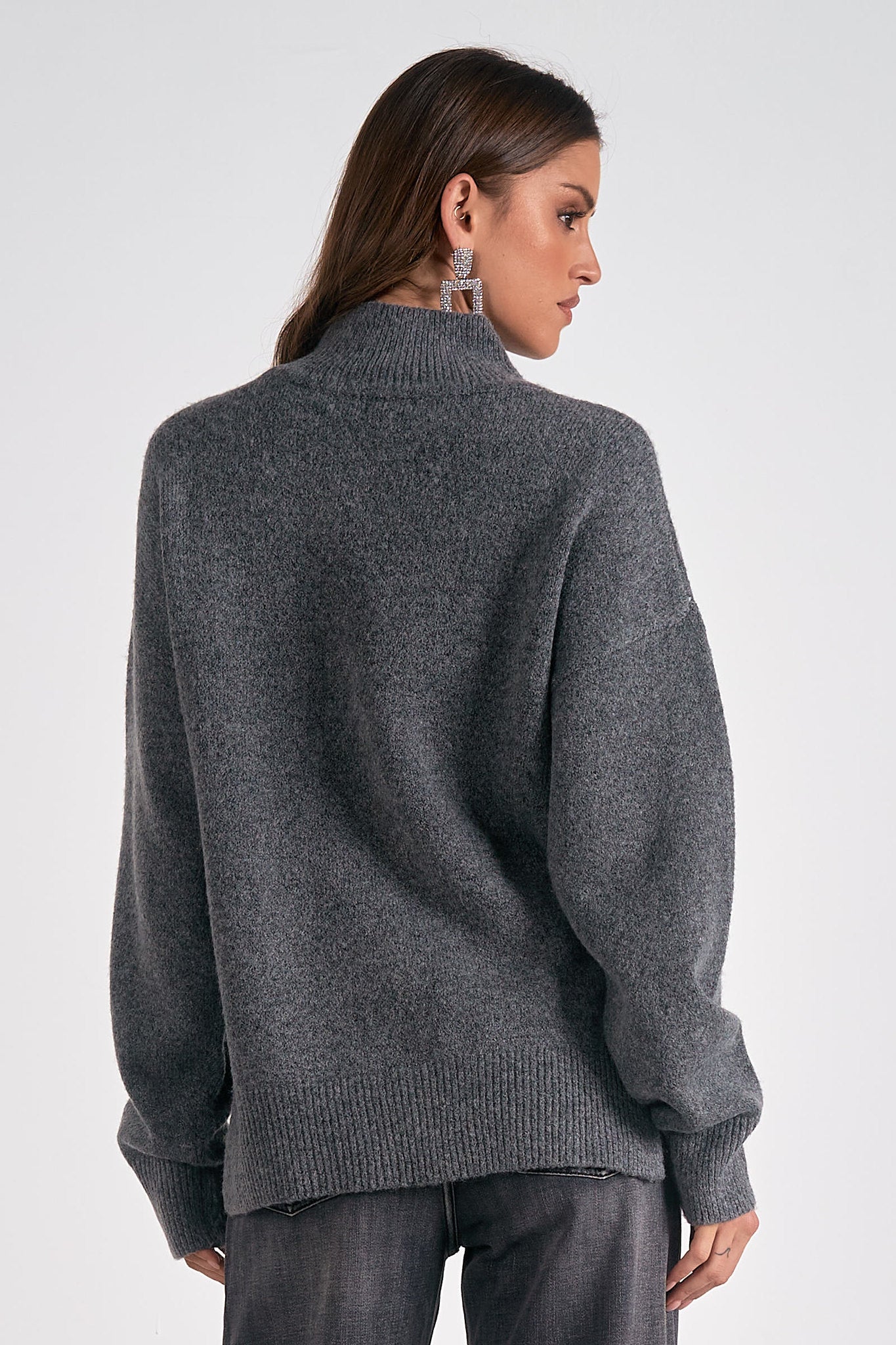 MOCKNECK SIDE SLIT SWEATER