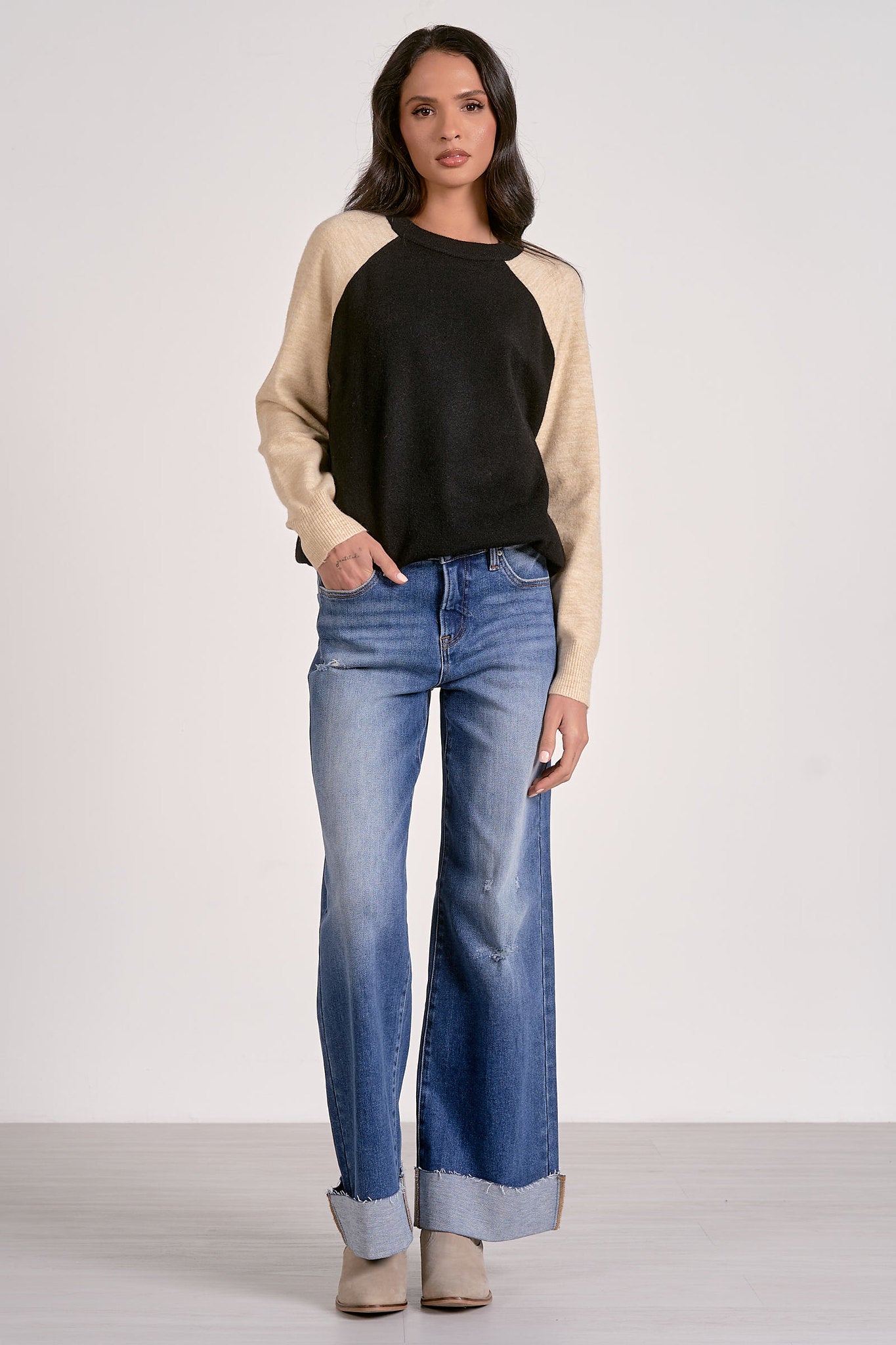 Tatum Crewneck Sweater - Black/Natural Colorblock