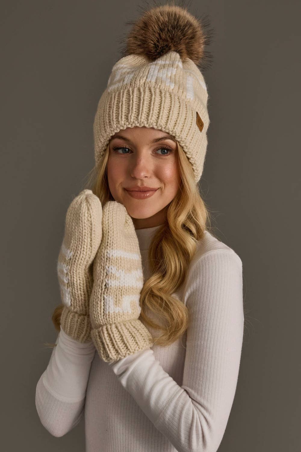 Lt. Tan & Ivory Ski Pom Hat