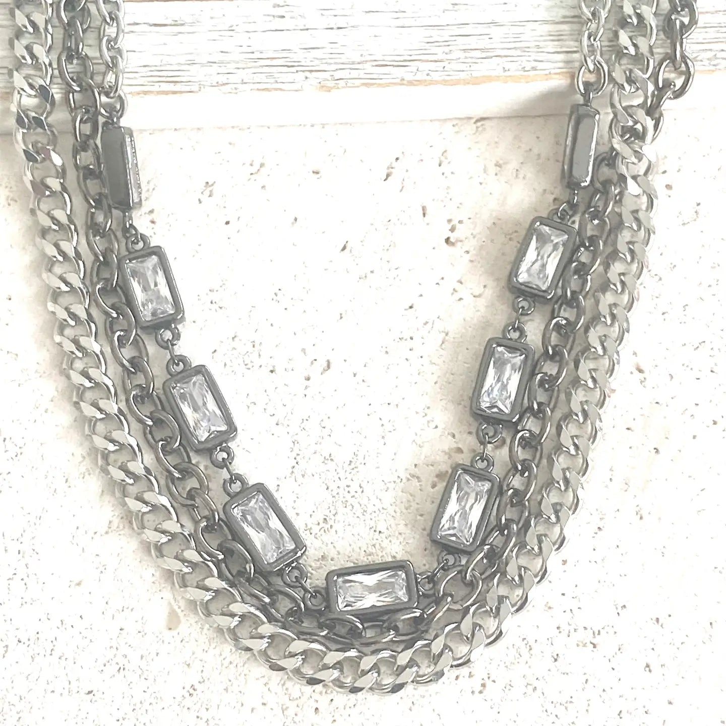 Mixed Metal Edgy Glam Necklace - Silver Tones
