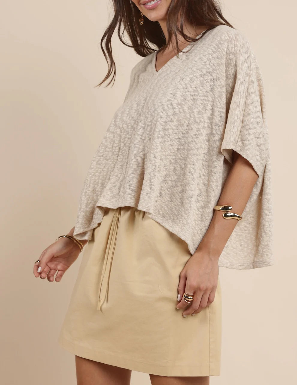 SUNFADE V NECK DOLMAN SLV TOP