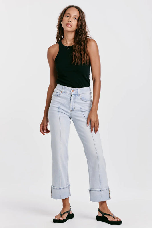 HOLLY SUPER HIGH RISE CUFFED STRAIGHT JEANS POSITANO