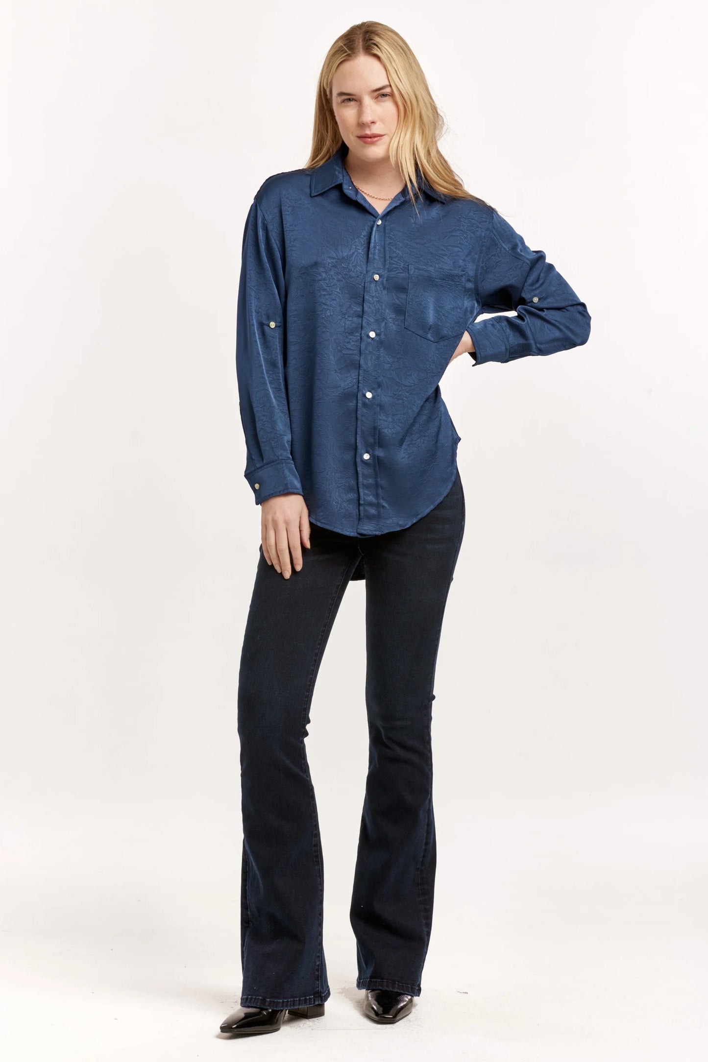 LOLA BUTTON DOWN LONG SLEEVE BOYFRIEND FIT SHIRT NEW BLUE