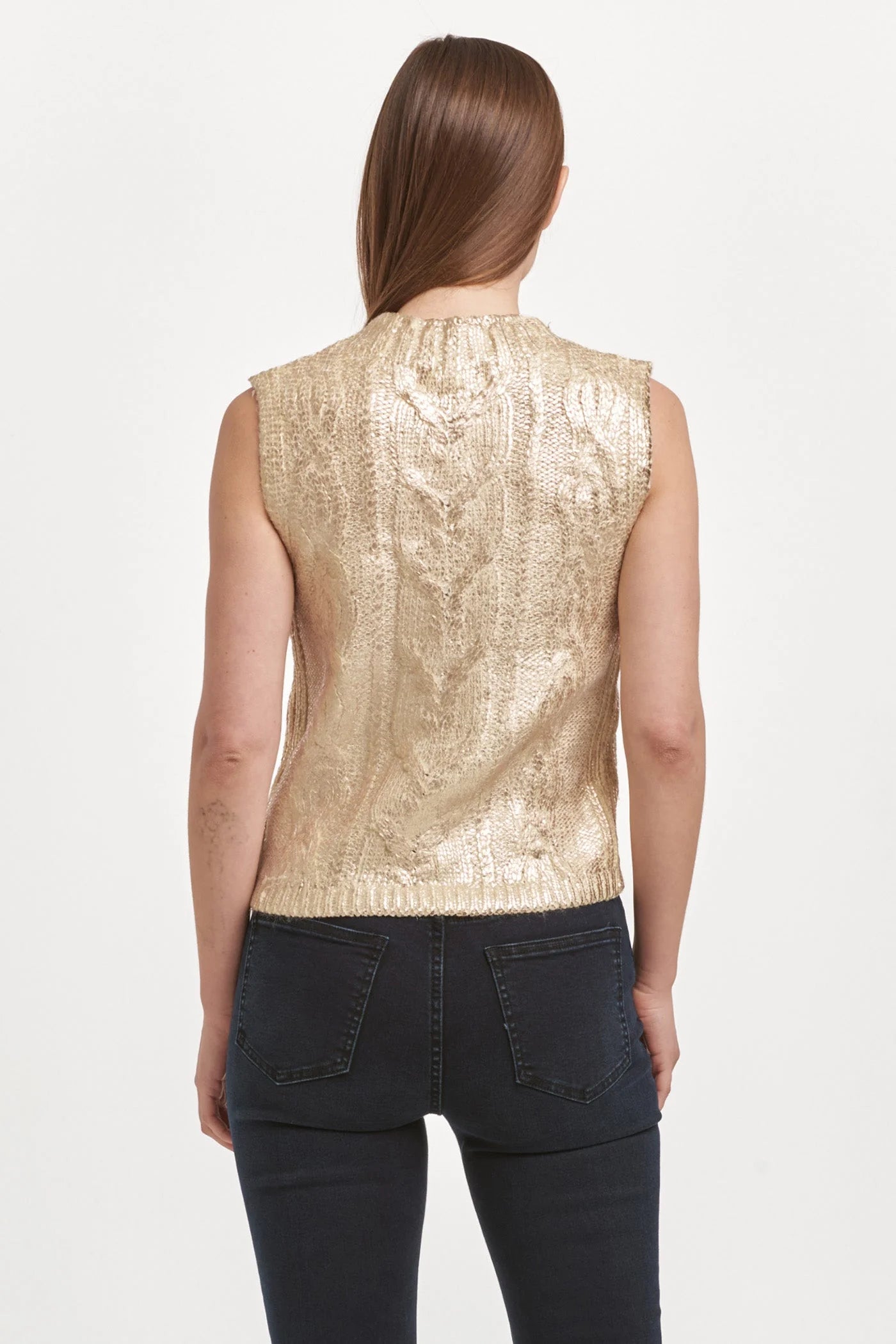 TATIANA CREW NECK SLEEVELESS FITTED SWEATER IVORY WITH ROSE GOLD