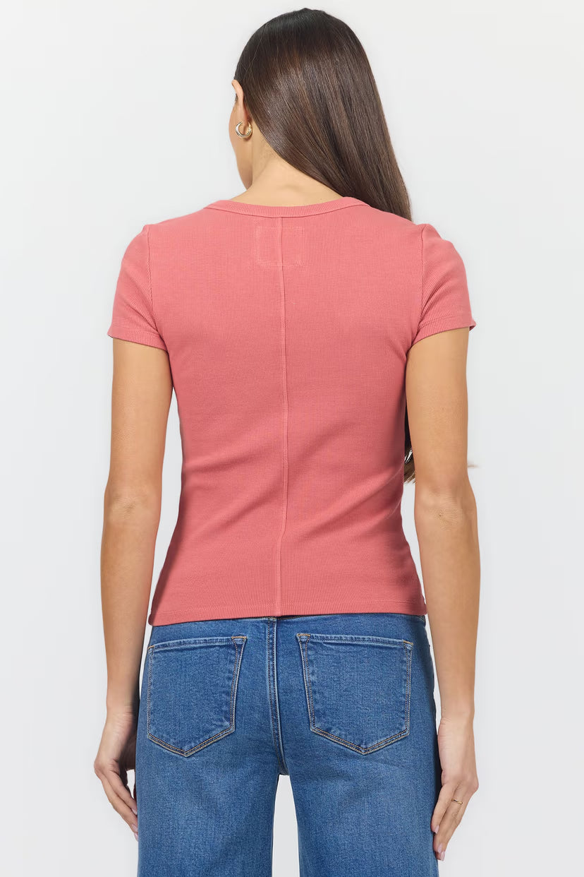 Journee Scoop Neck Ribbed Tee - Dusty Cedar