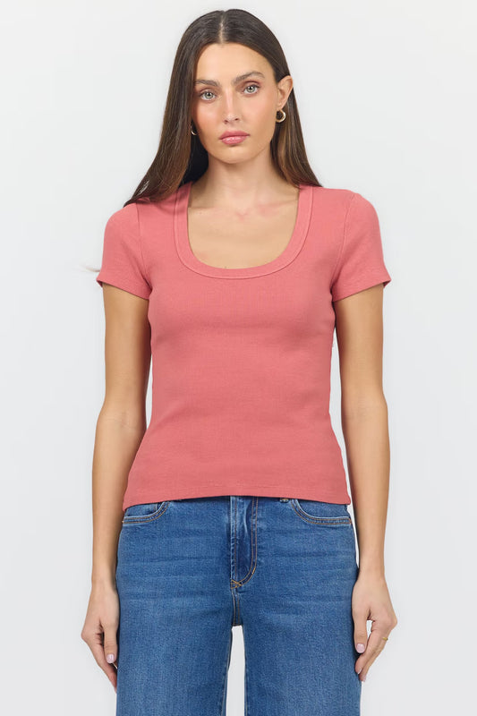 Journee Scoop Neck Ribbed Tee - Dusty Cedar