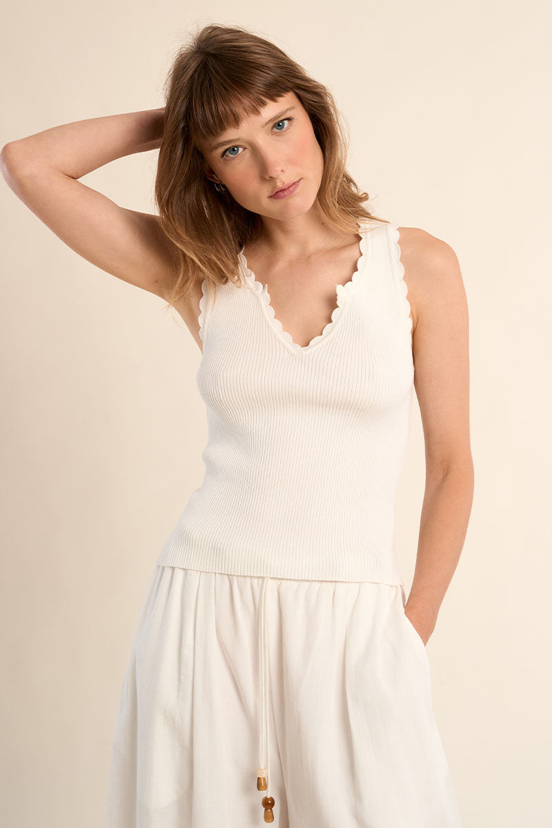 Scalloped Detail Soft V Tank Top