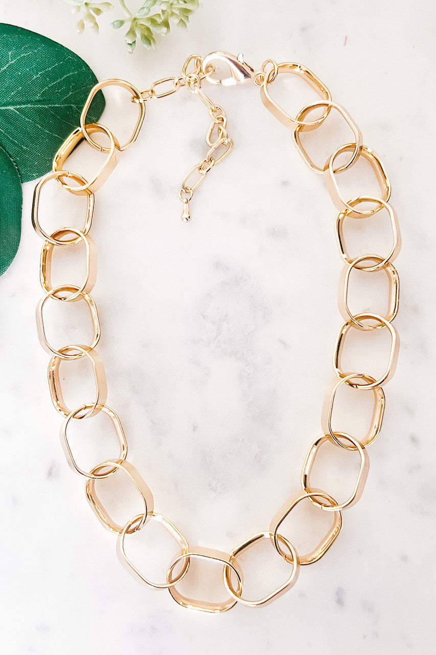 CHUNKY LOOPS GOLD NECKLACE