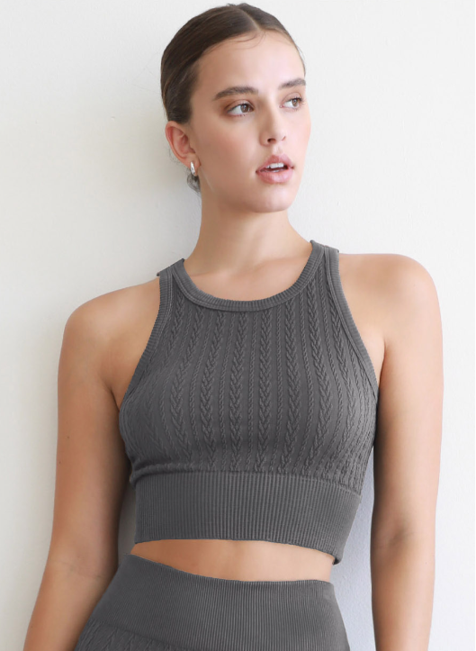 CABLE KNIT HIGH NECK CROP TOP