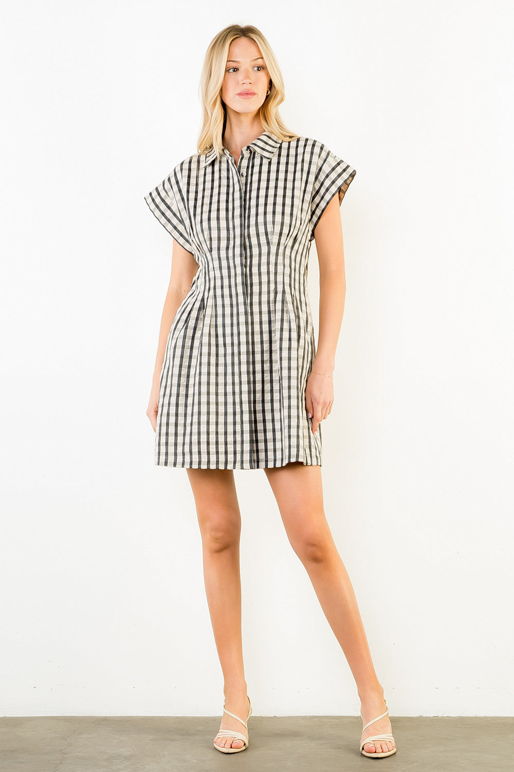 Short Sleeve Checkered Pattern Dress