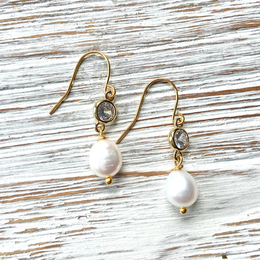 Fresh Water Pearl Earrings