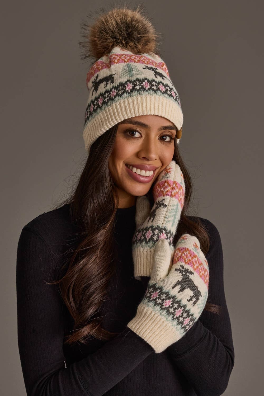 Ivory Deer Winter Pattern Mittens