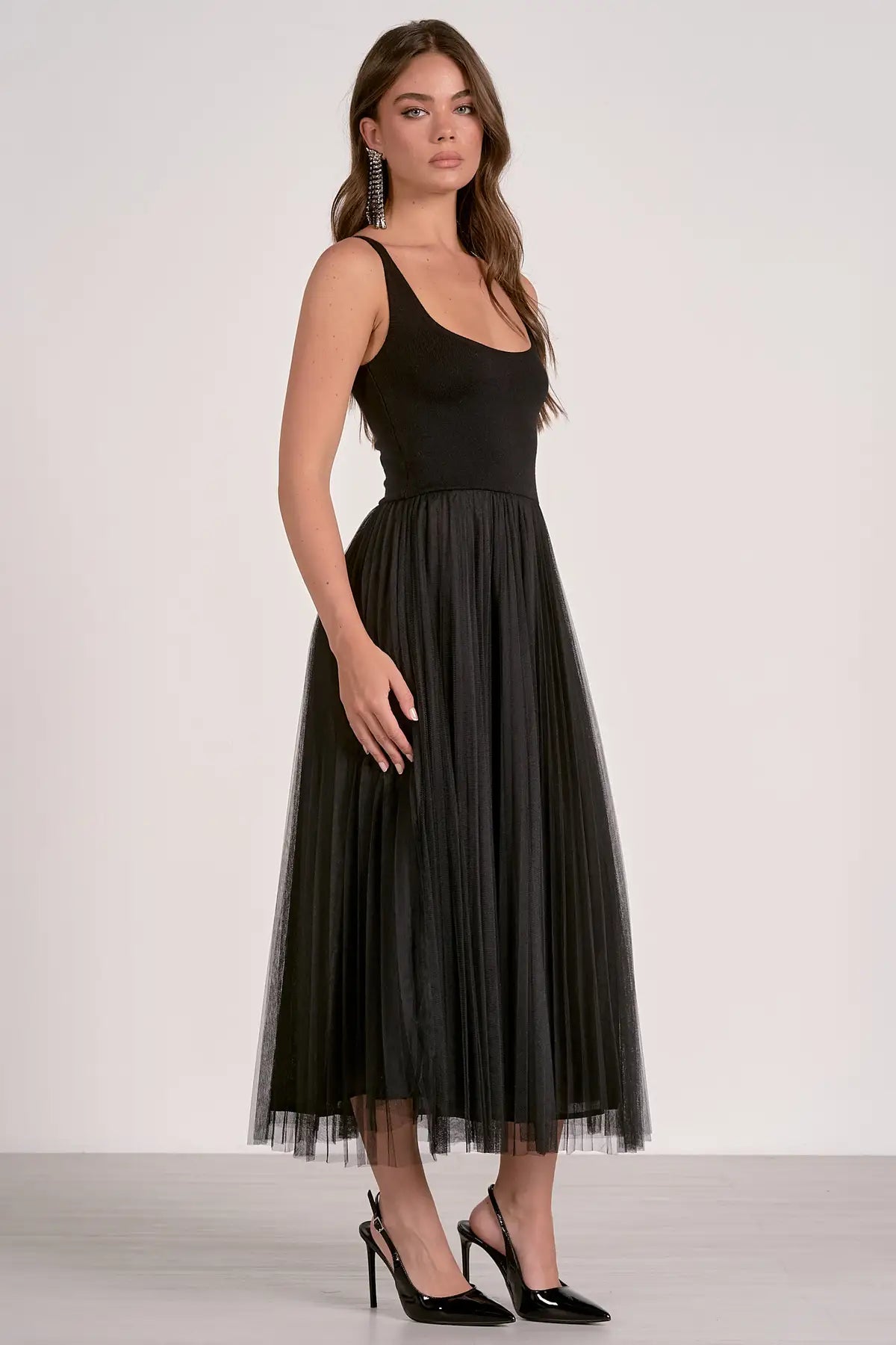 Elan Tulle Overlay Maxi Dress