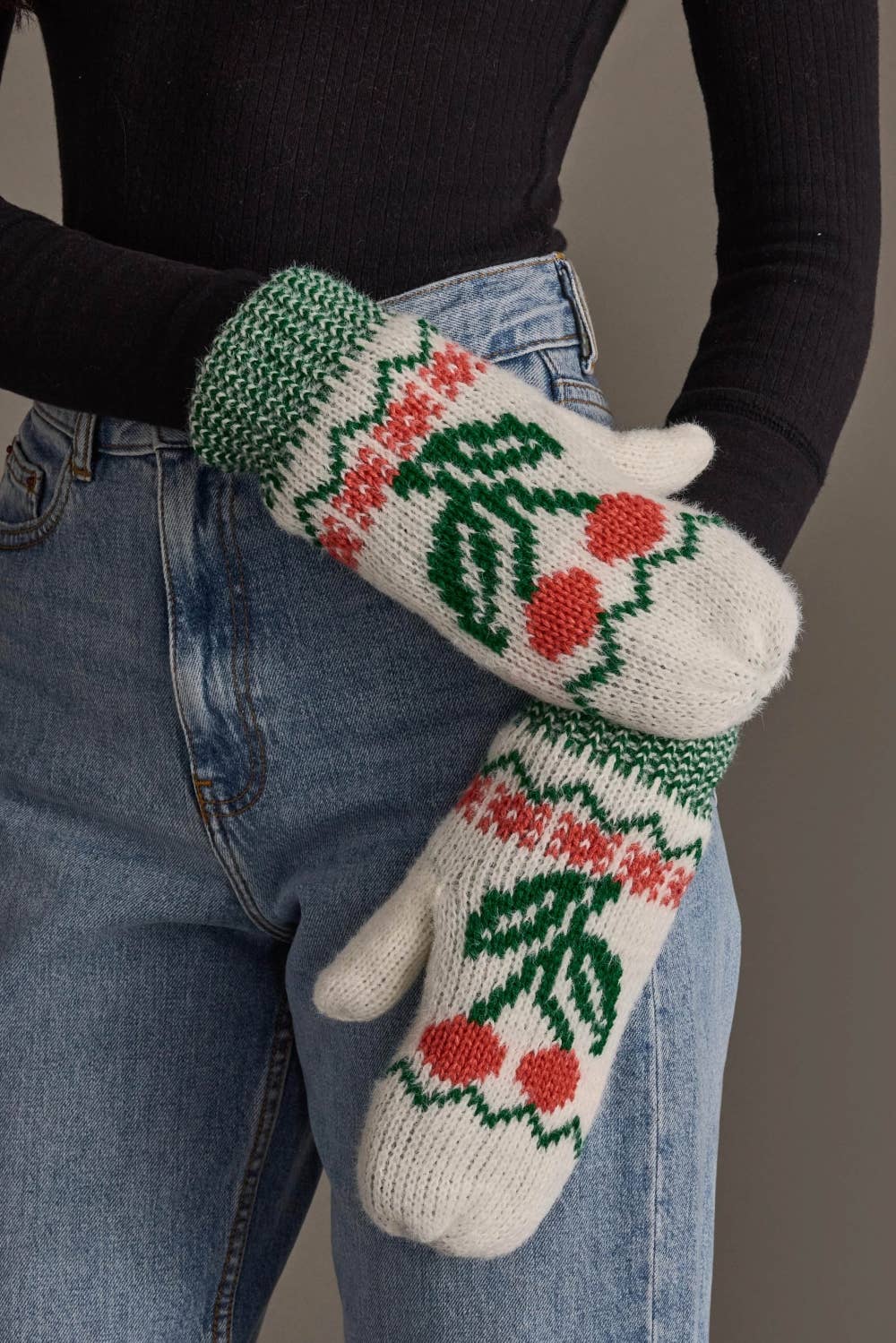 Off White Cherry Pattern Mittens