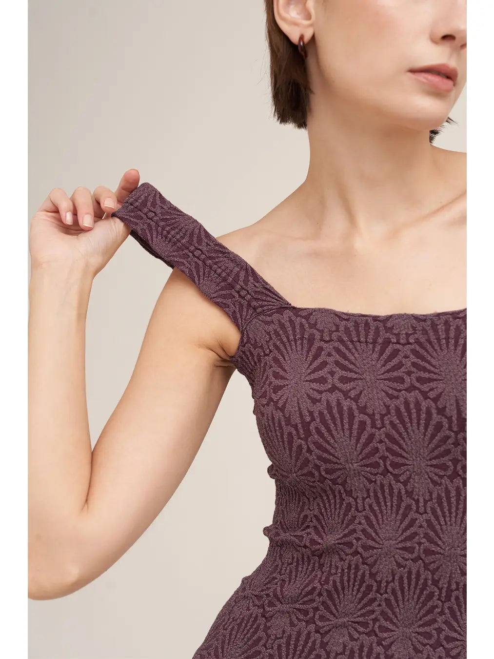 Lace Textured Square Top