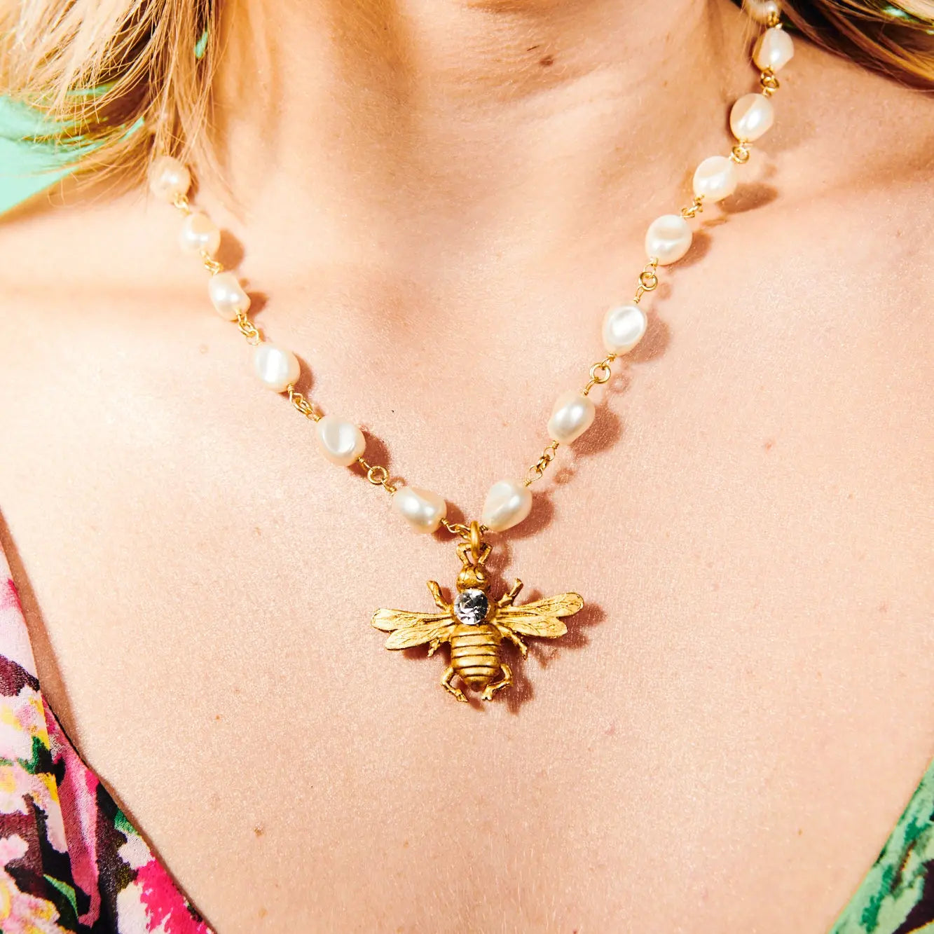 JOHN WIND PETITE BAROQUE BUMBLE NECKLACE