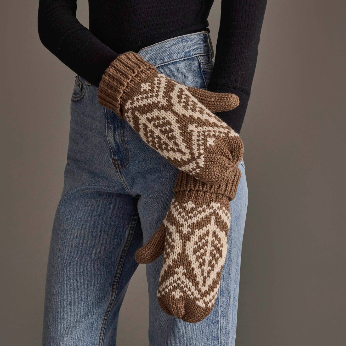 Taupe & Beige Patterned Mittens