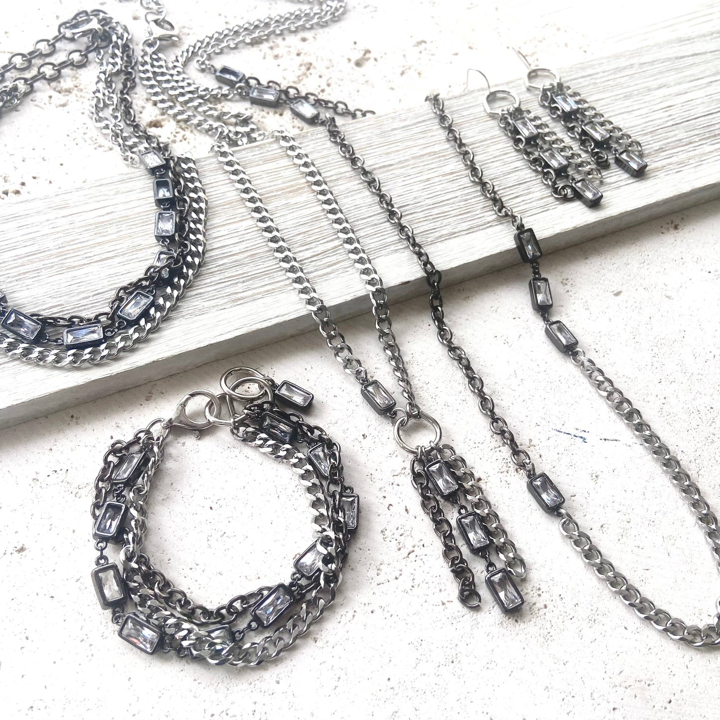 Mixed Metal Edgy Glam Bracelet - Silver Tones