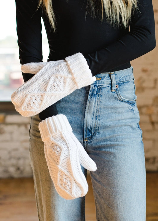 Cable Knit Mittens