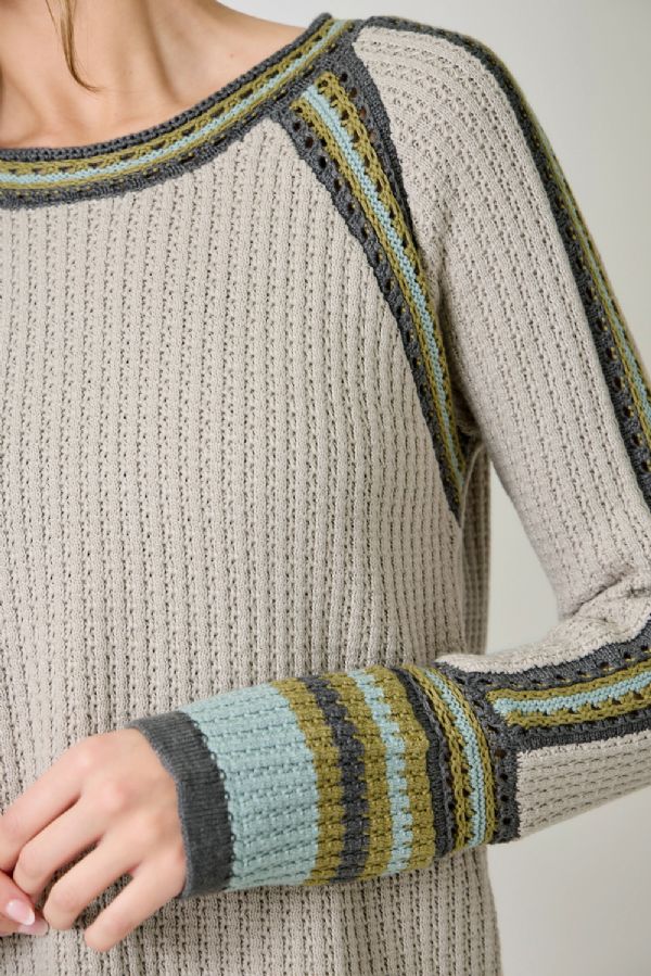 Raglan Sleeve Crochet Detail Top