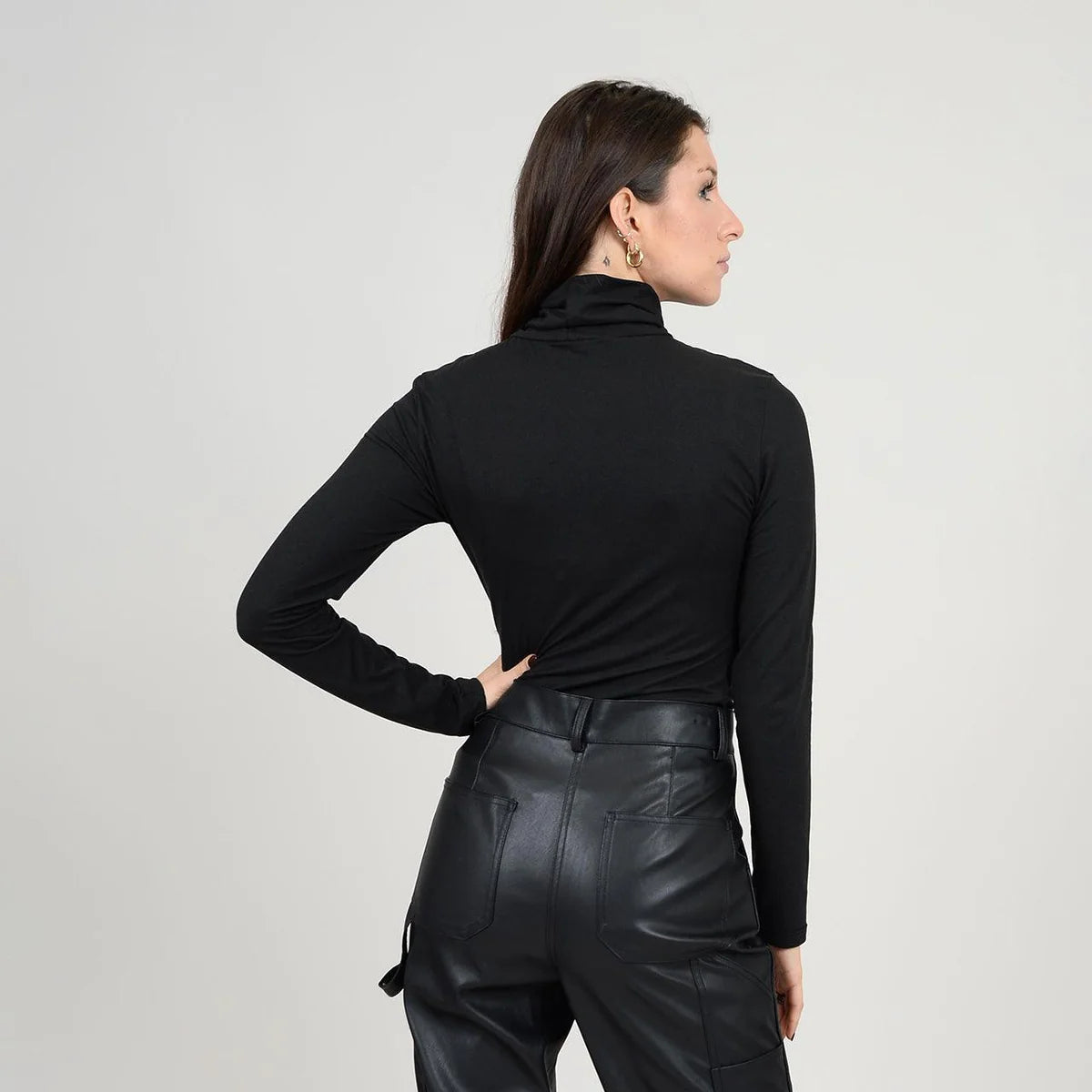 SARAH TURTLENECK - BLACK