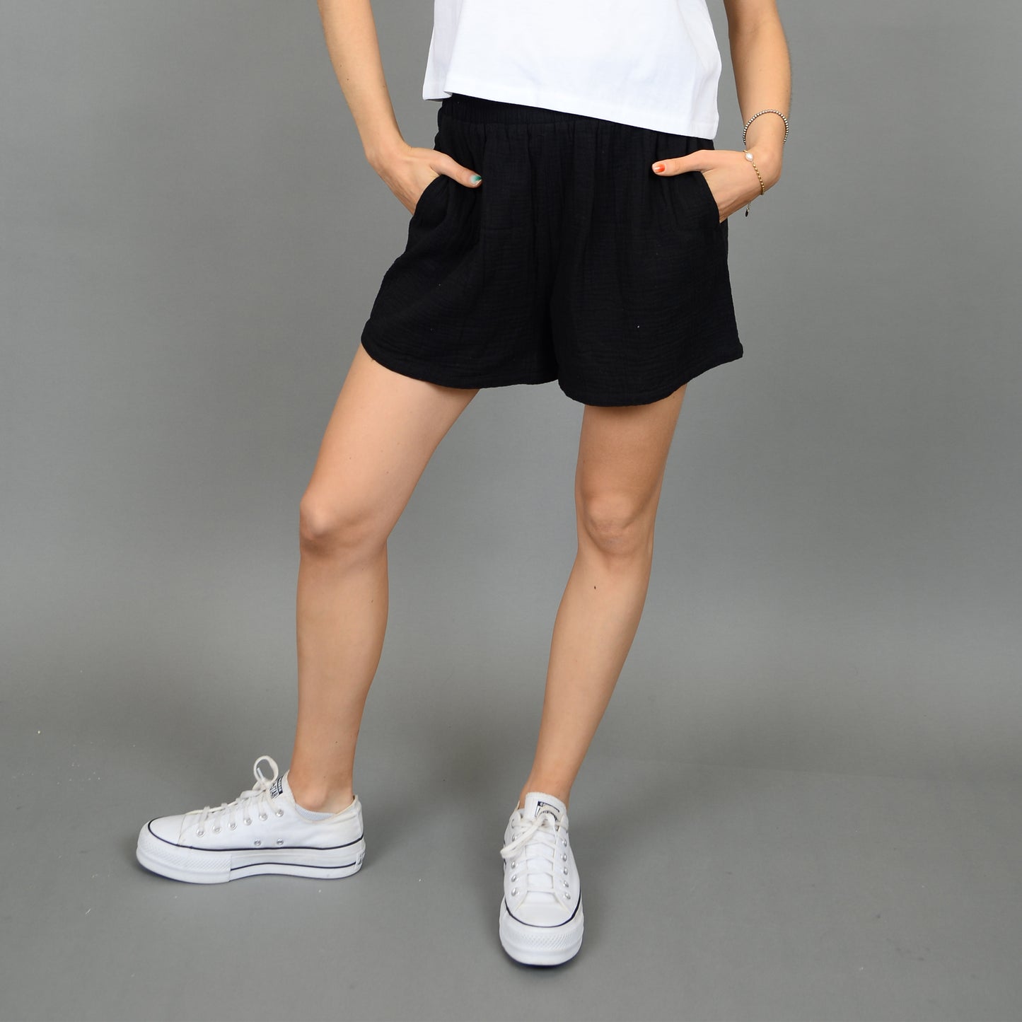 ELOWEN BUBBLE GAUZE SHORTS