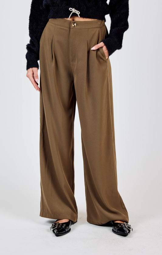 SILENT STREETS WIDE LEG PLEATED PANTS