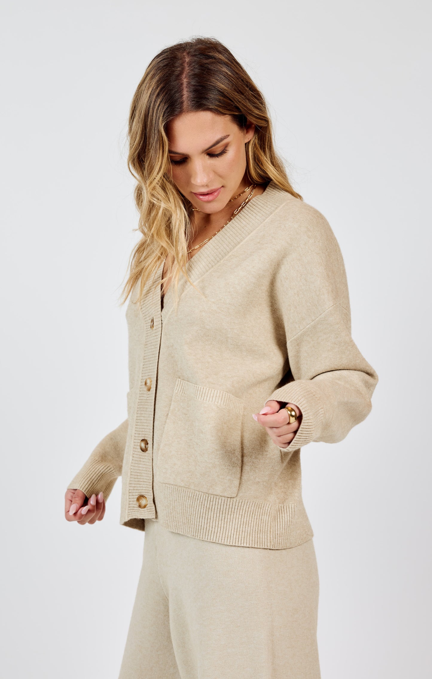 KELSIE BUTTON FRONT CARDIGAN W POCKETS