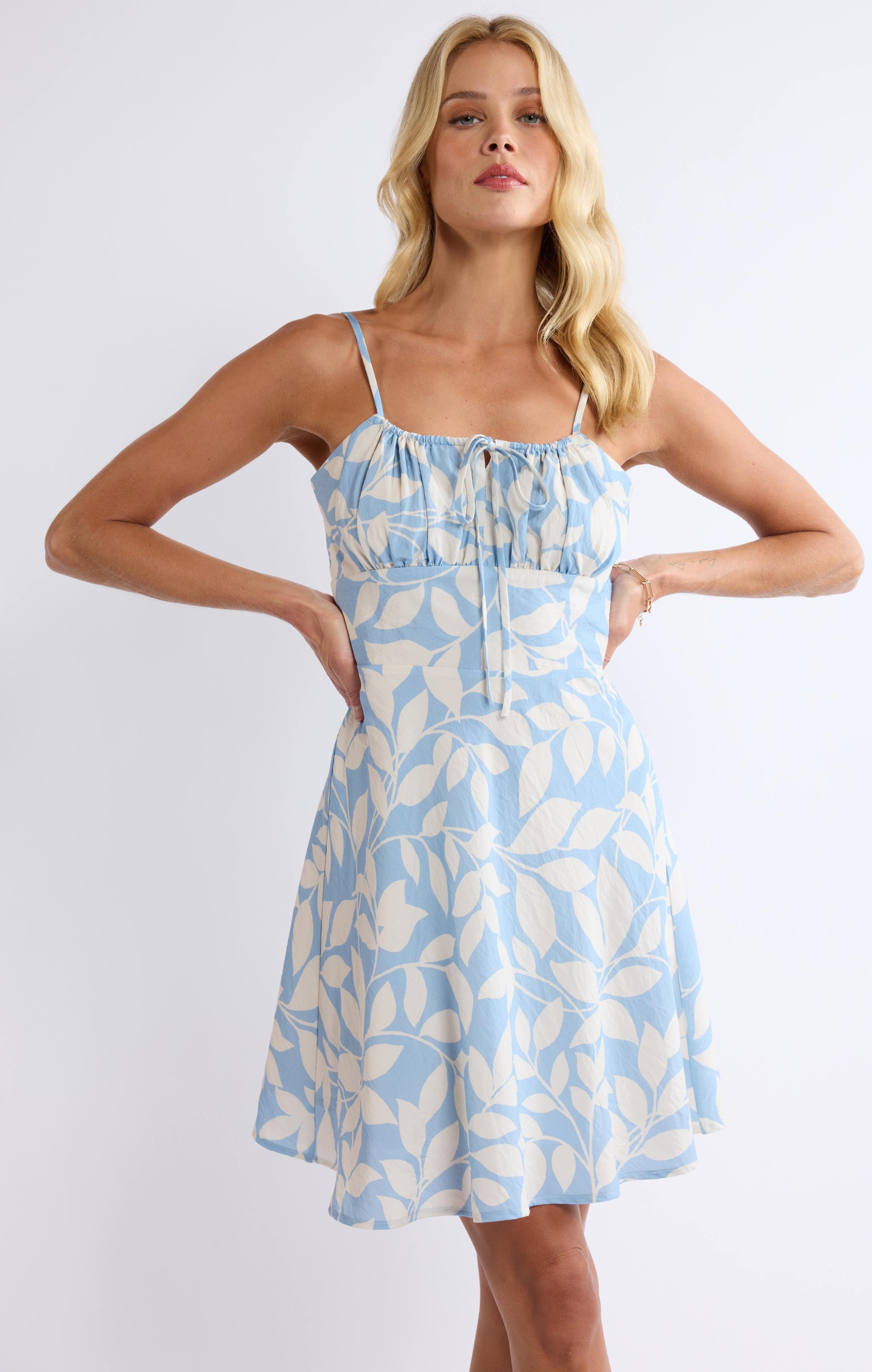 GARDEN DELIGHTS TIE FRONT MINI DRESS – Tru Bleu Boutique GARDEN DELIGHTS TIE FRONT MINI DRESS – Tru Bleu Boutique