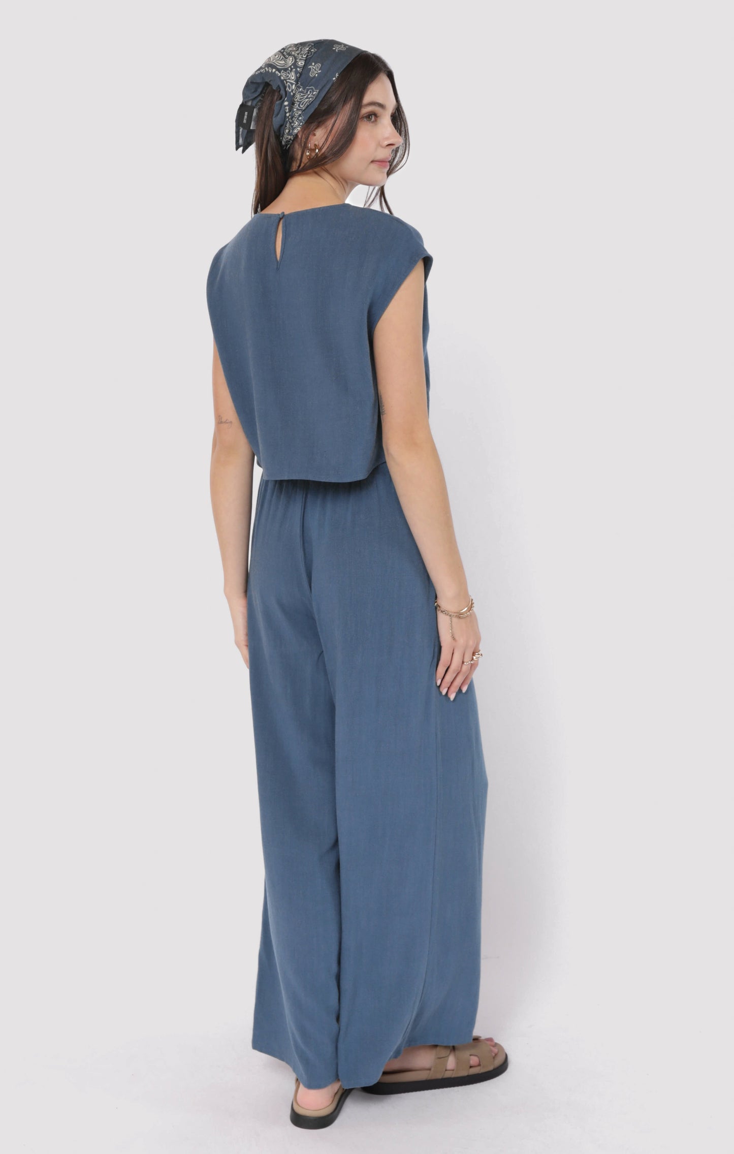 SUGARLOAF SLEEVELESS LINEN TOP - INDIGO
