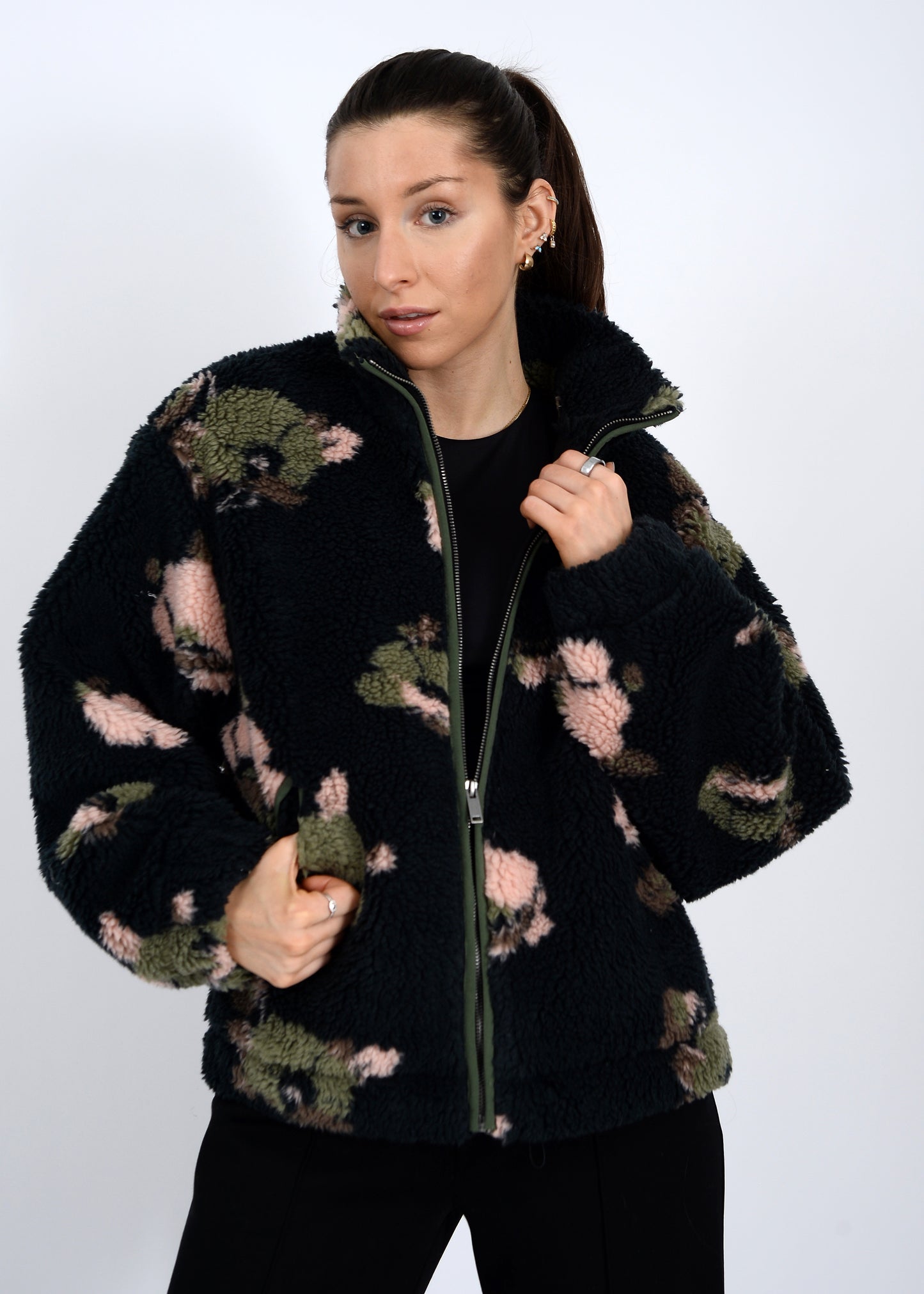 WHISTLER SHERPA ZIP FRONT JACKET