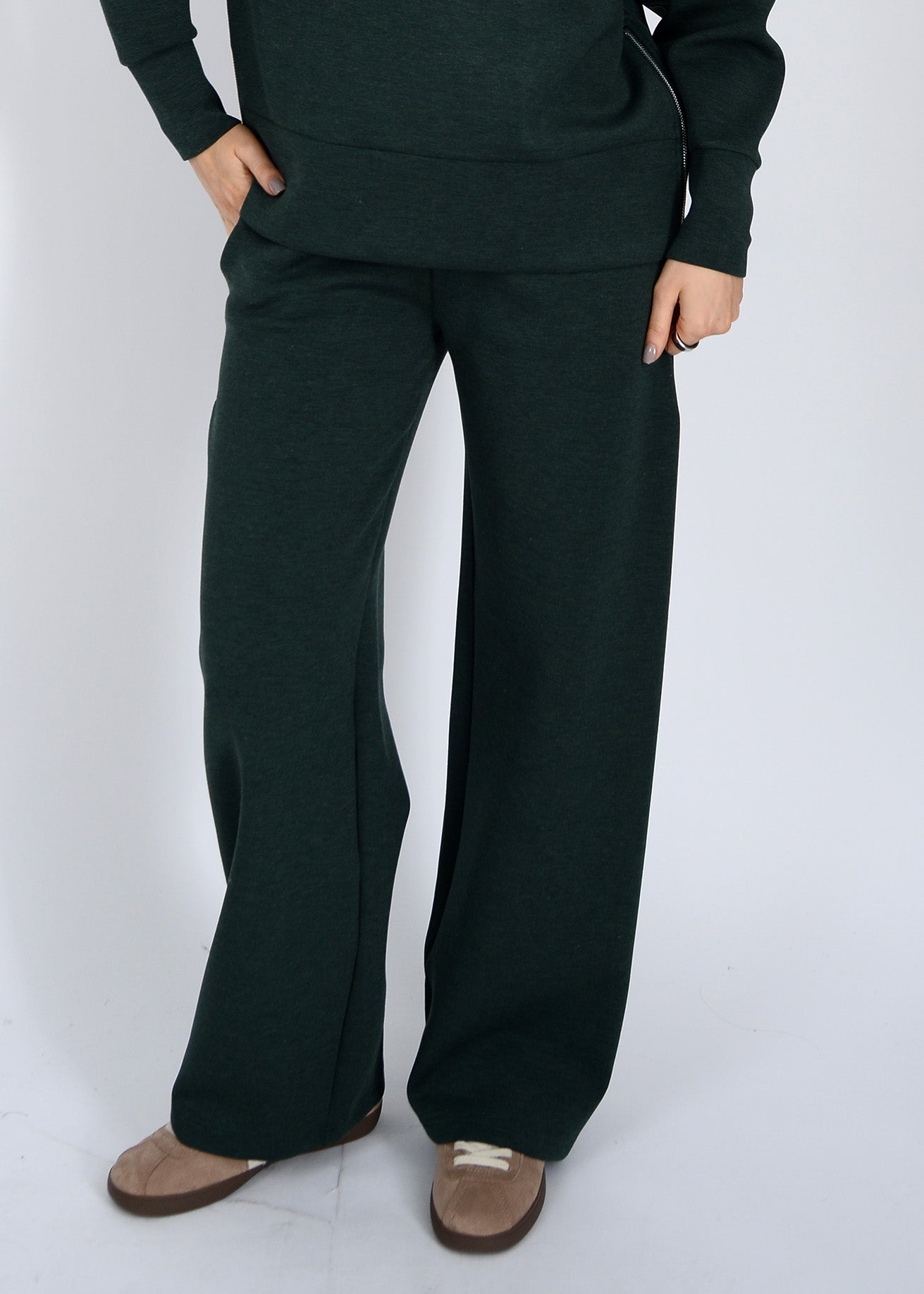 Victoria Luxe Soft Knit Pants