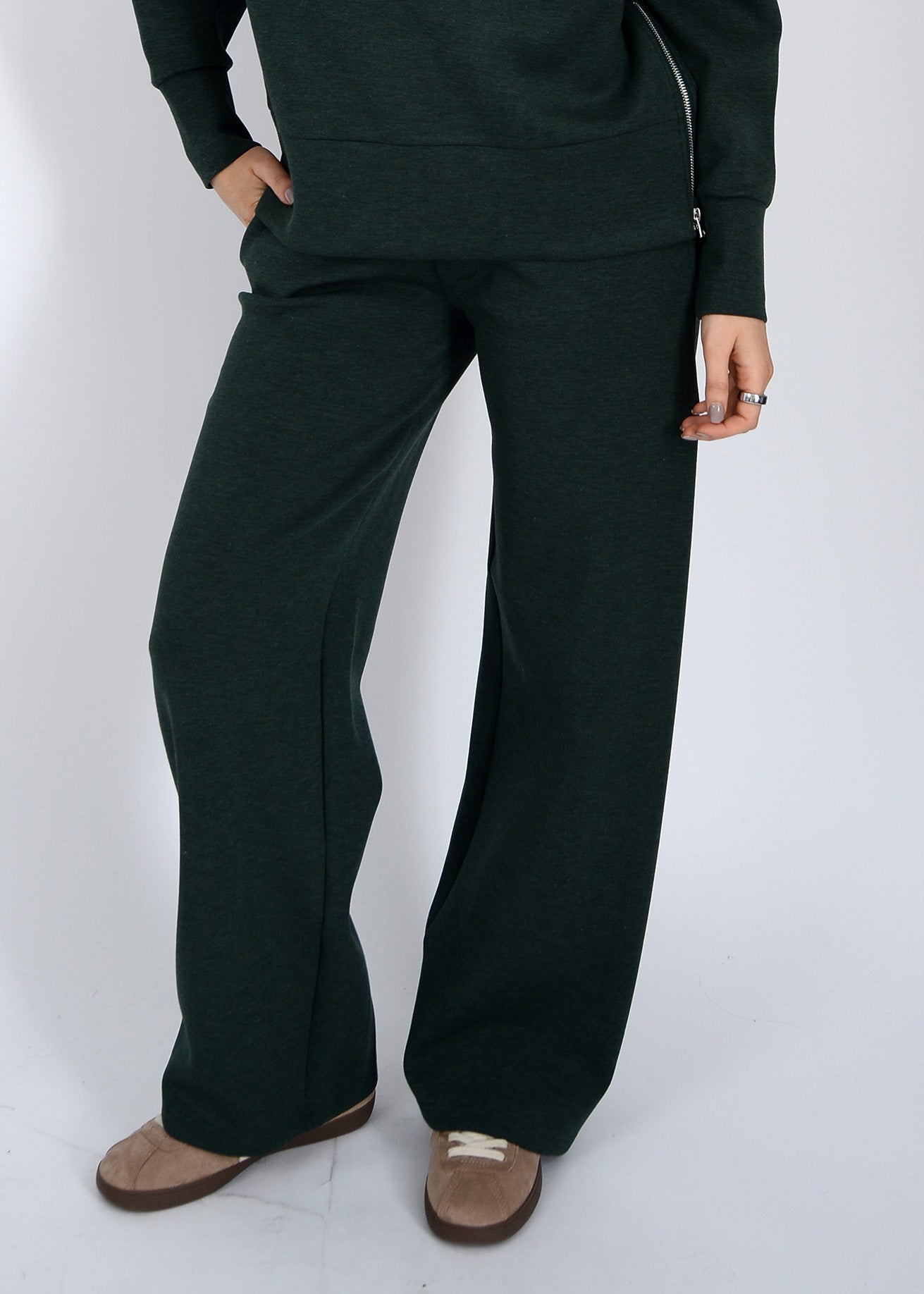 Victoria Luxe Soft Knit Pants