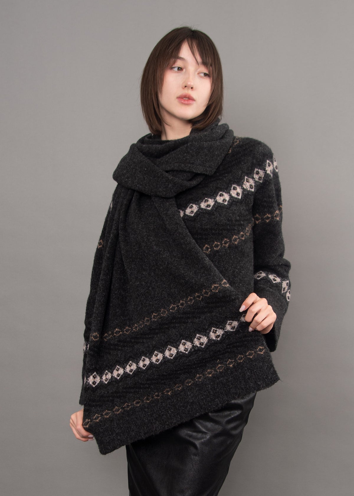 Gala Fairisle Sweater w/Scarf