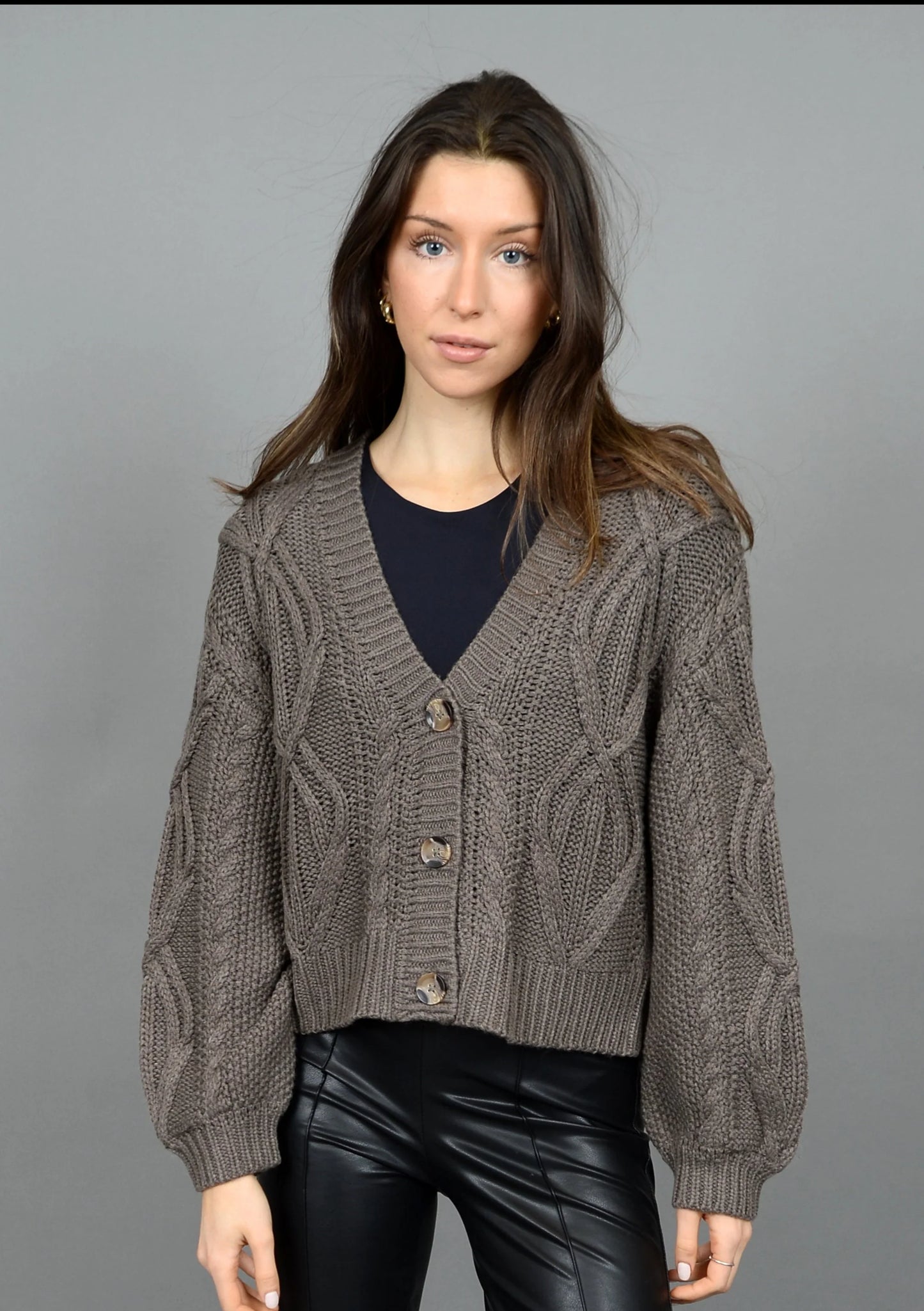 IGNACIA LONG SLEEVE V-NECK CARDIGAN