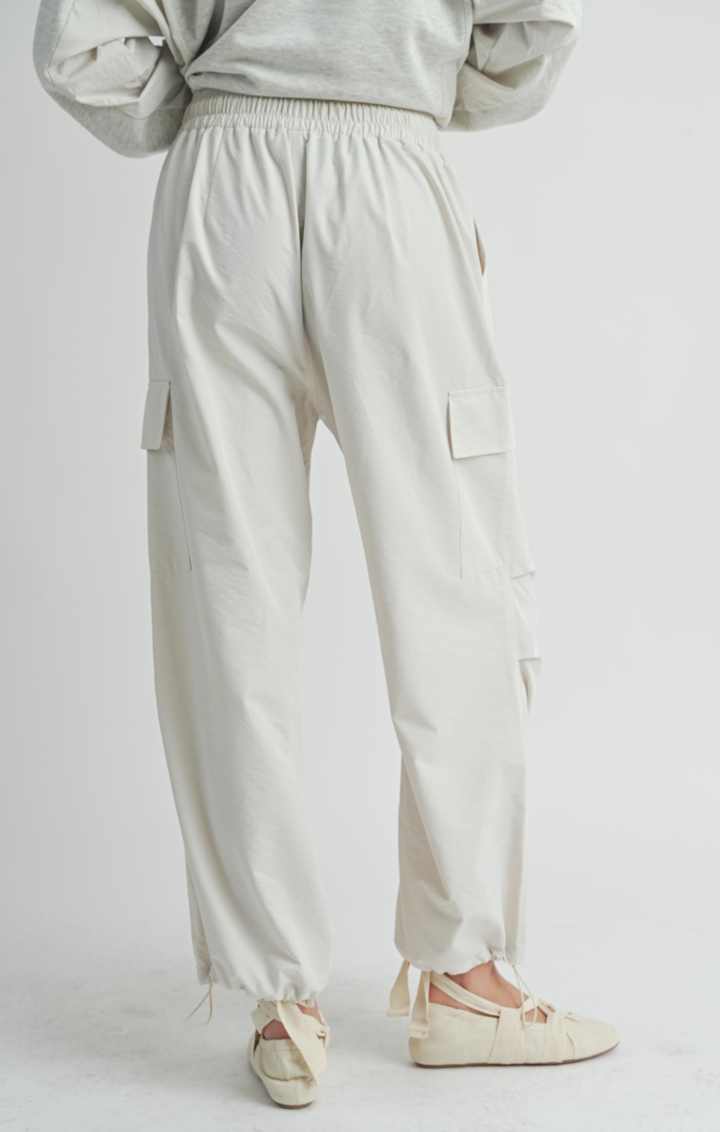 VITA ELASTIC WAIST CARGO PANTS - IVORY