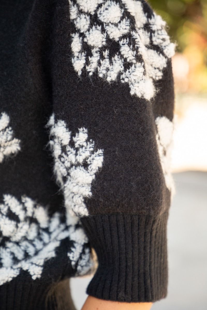 Floral Short Sleeve Sweater