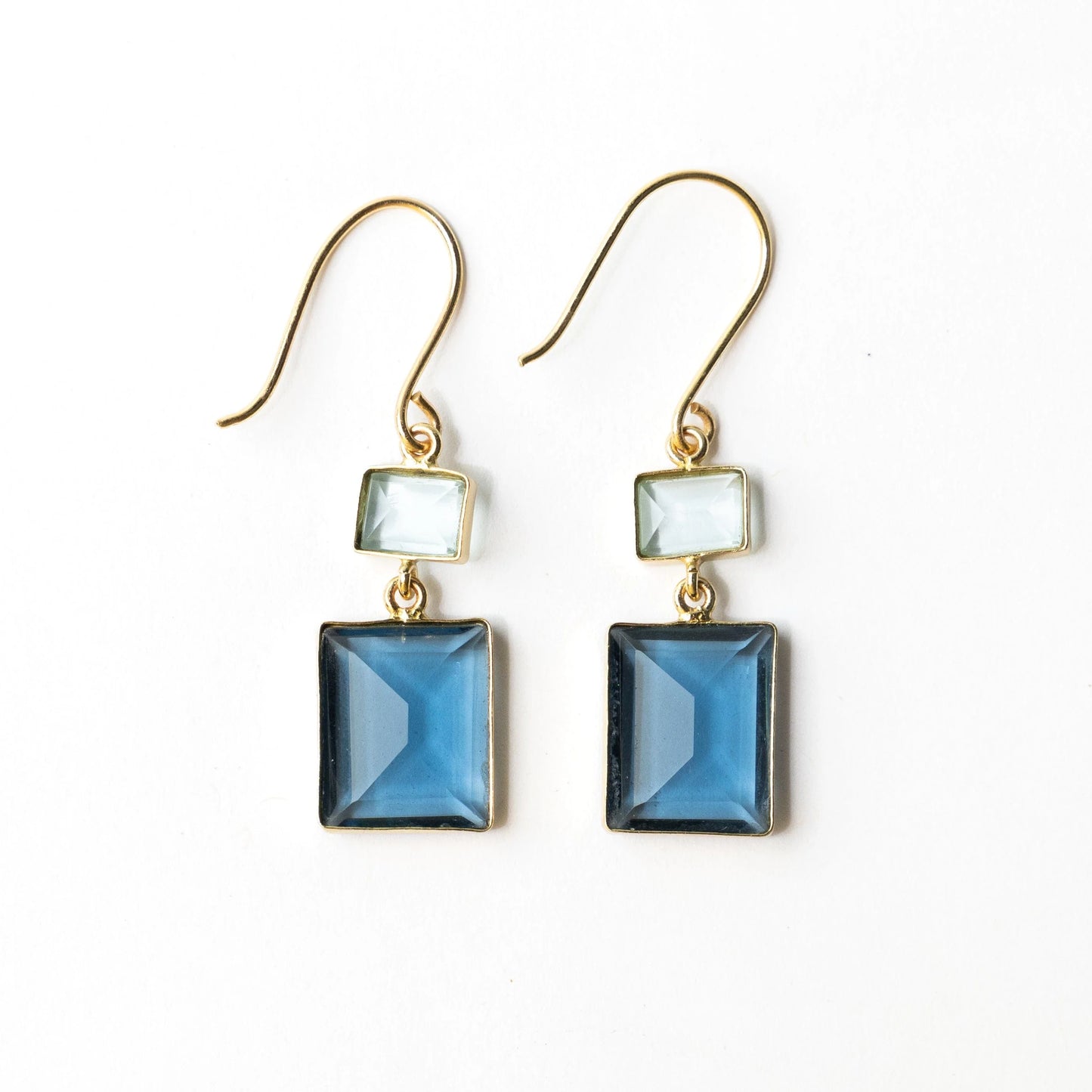 VERONICA TWO TONE COLOR CUT GLASS DANGLE EARRING - BLUE